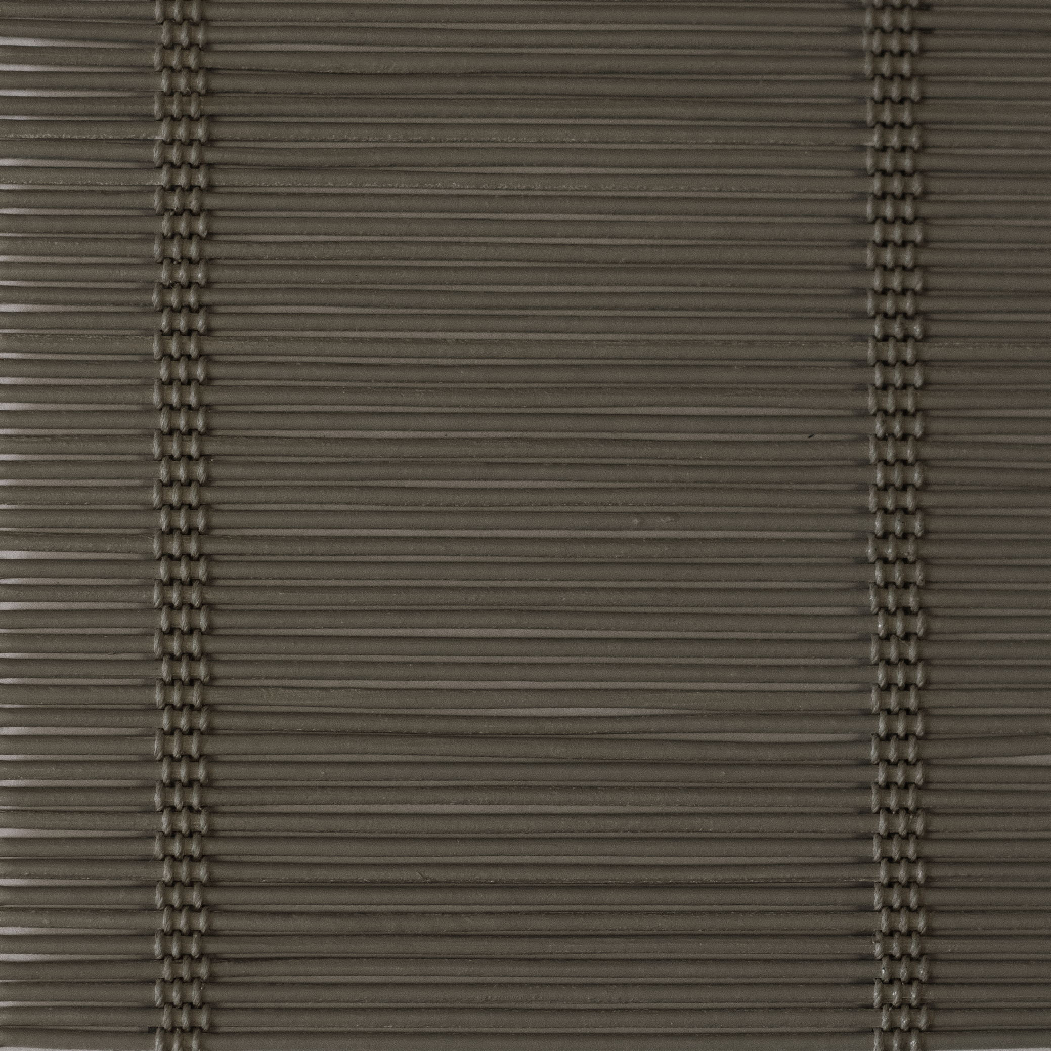 Woven-bamboo-round-rock-520023